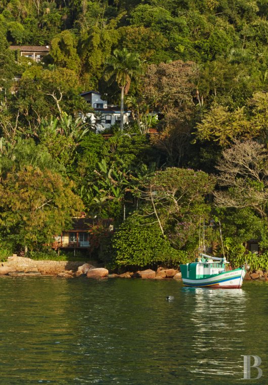 A colonial-inspired house surrounded by nature in Picinguaba, on the Brazilian coast between São Paulo and Rio de Janeiro - photo  n°4